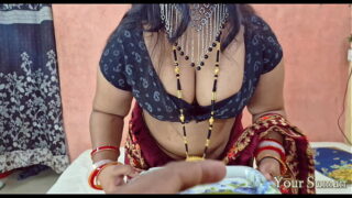Indian Dehati milf hot woman got horny and fucking by lover