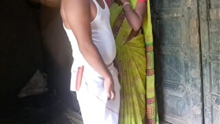 Indian Marathi sexy callgirl fucking with chubby client Video